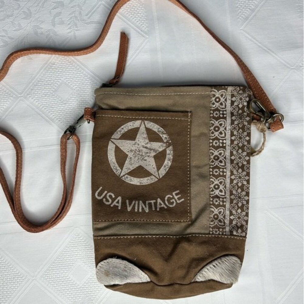 NWT Clea Ray Military Green Recycled Canvas Crossbody USA Vintage